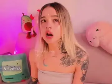 Chaturbate Live Sex Cam of _tammarra_