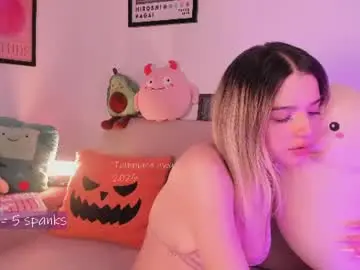 Chaturbate Live Sex Cam of _tammarra_