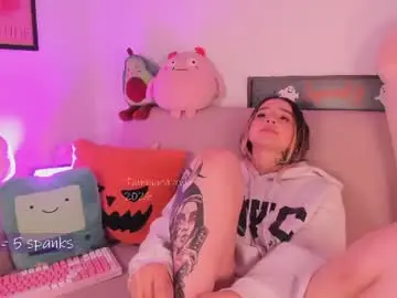 Chaturbate Live Sex Cam of _tammarra_