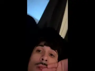 Chaturbate Live Sex Cam of cezarthebreeder