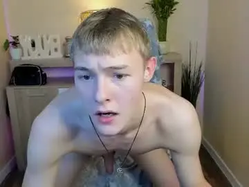 Chaturbate Adult Webcam of darwin_green