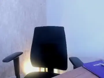 Chaturbate Live Sex Cam of little_melody1