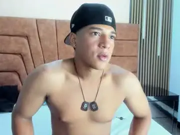 Chaturbate Adult Video Chat of mathy_robert