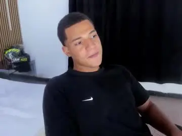 Chaturbate Watch Live Sex Cams of mathy_robert