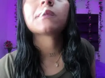 Chaturbate Best live sex cam show of sweelanna