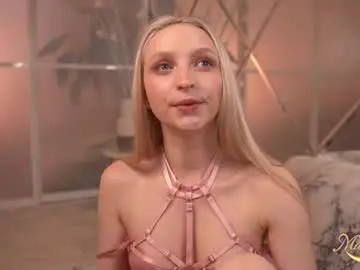 Chaturbate Adult Webcams of marylunamay