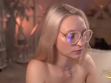 Chaturbate Nude Webcam of marylunamay