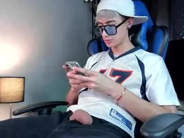 Chaturbate Adult Video Chat of novawheeler