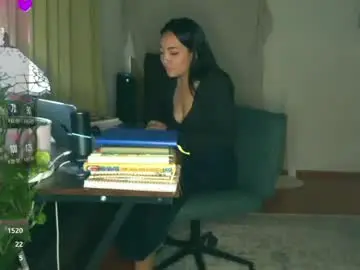 Chaturbate Live Porn of ozhmara