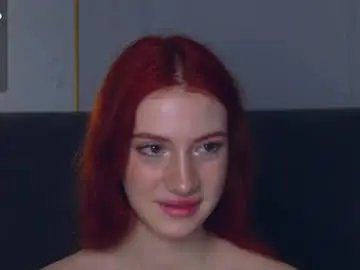 Chaturbate Live Sex Cam of risa_bet