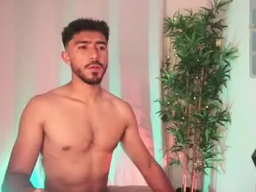 Chaturbate Best live sex cam show of damon_frost