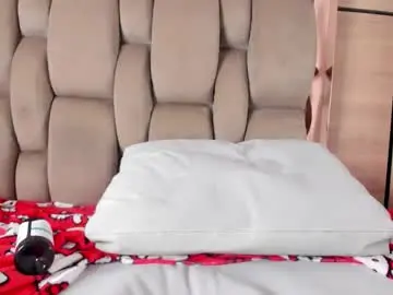 Chaturbate Live Sex Cam of karol_lewiss