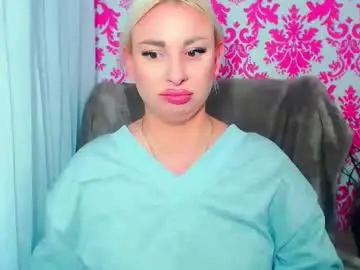 Chaturbate Best live sex cam show of luxuriaaa