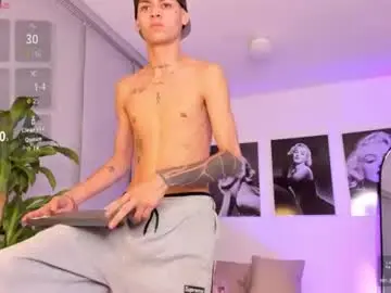 Chaturbate Live Sex of randy_connor9