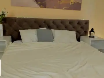 Chaturbate Live Sex Cam of ariella_sol