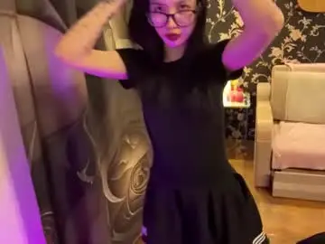 Chaturbate Free Live Porn of carolemoryl