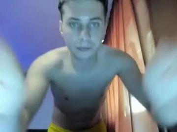 Chaturbate Watch Live Sex Cams of dreamboy240
