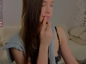 Chaturbate Sex Cam of karoledemara