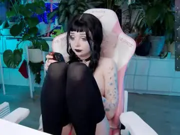 Chaturbate Nude Webcam of littleflufflepuff