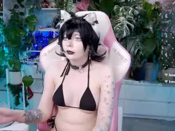 Chaturbate Free Porn Cam of littleflufflepuff