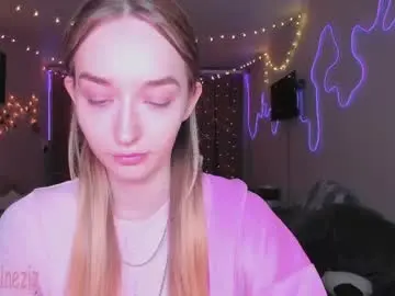 Chaturbate Nude Webcam of merryl_clark