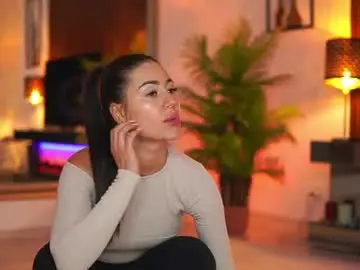 Chaturbate Watch Live Sex Cams of vanessasimon