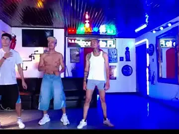 Chaturbate Sex Cam of flyckers