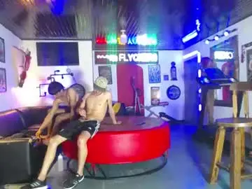 Chaturbate Adult Webcam of flyckers