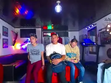 Chaturbate Sex Chat of flyckers