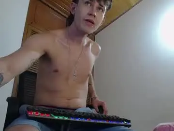 Chaturbate Best live sex cam show of michaeel_blue