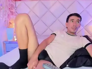 Chaturbate Watch Live Sex Cams of mr_aronnn_