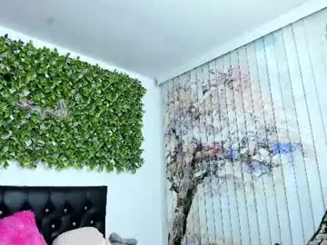 Chaturbate Live Sex of violetta_lancaster