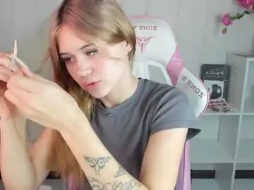 Chaturbate Live Sex Cam of baby_sunsh1ne_