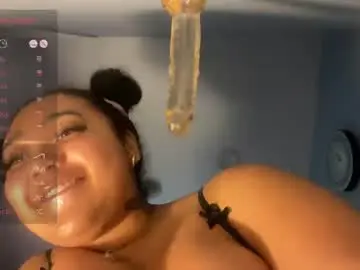 Chaturbate Live Sex Cam of dayqueen1