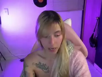 Chaturbate Live Sex of saucy_jenn1