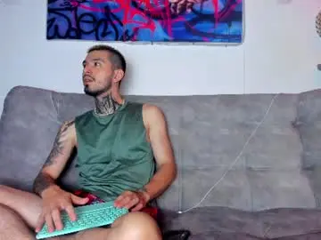 Chaturbate Sex Cam of valentino_bel