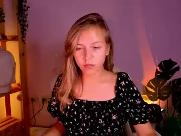 Chaturbate Live Sex Cam of cindylovesmith