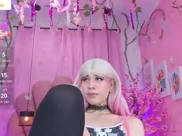 Chaturbate Live Sex Cam of daripqueen