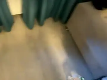 Chaturbate Best live sex cam show of desiredude9