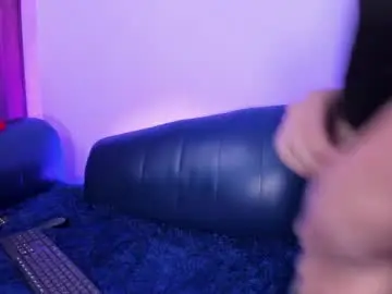 Chaturbate Live Sex Cam of littledanny_