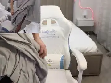 Chaturbate Free Live Porn of moonlinskinn