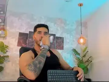 Chaturbate Best live sex cam show of nate_franco