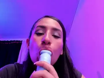 Chaturbate Adult Video Chat of tabitapurple