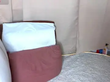 Chaturbate Watch Live Sex Cams of emilytrays