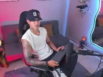 Chaturbate Free Live Porn of iam_light