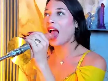 Chaturbate Best live sex cam show of mlucresiasuckerpri