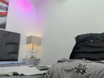 Chaturbate Watch Live Sex Cams of damian_vadim