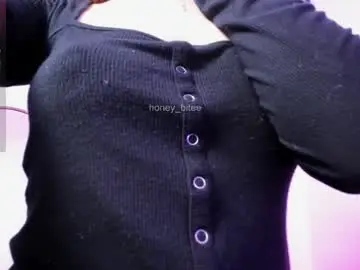 Chaturbate Private Sex Chat of honey_bitee