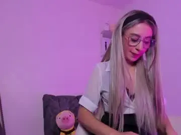 Chaturbate Live Sex of honey_bitee