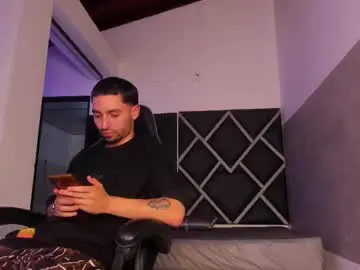 Chaturbate Adult Video Chat of poul_99
